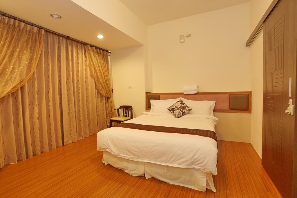 Bang Qiaonuo - Peng'S Family Apartment T'ai-tung Exterior foto
